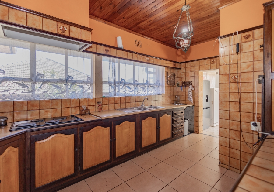 4 Bedroom Property for Sale in Avondale Western Cape